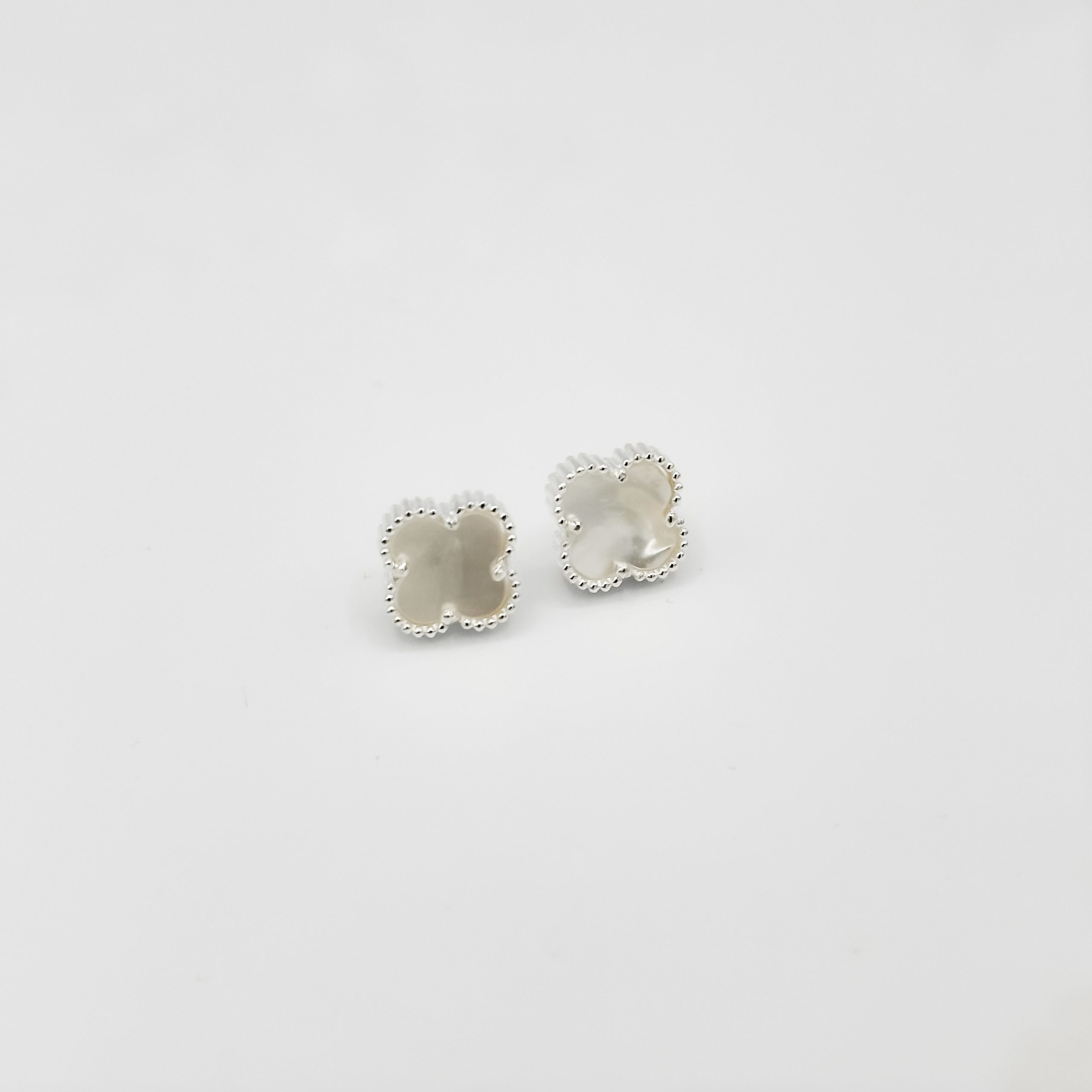 Boucles d'oreilles Trèfles Madreperle en argent 925